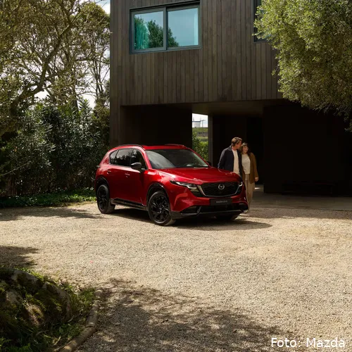 04-cx-5-gallery-cropped-image01-1800x1800