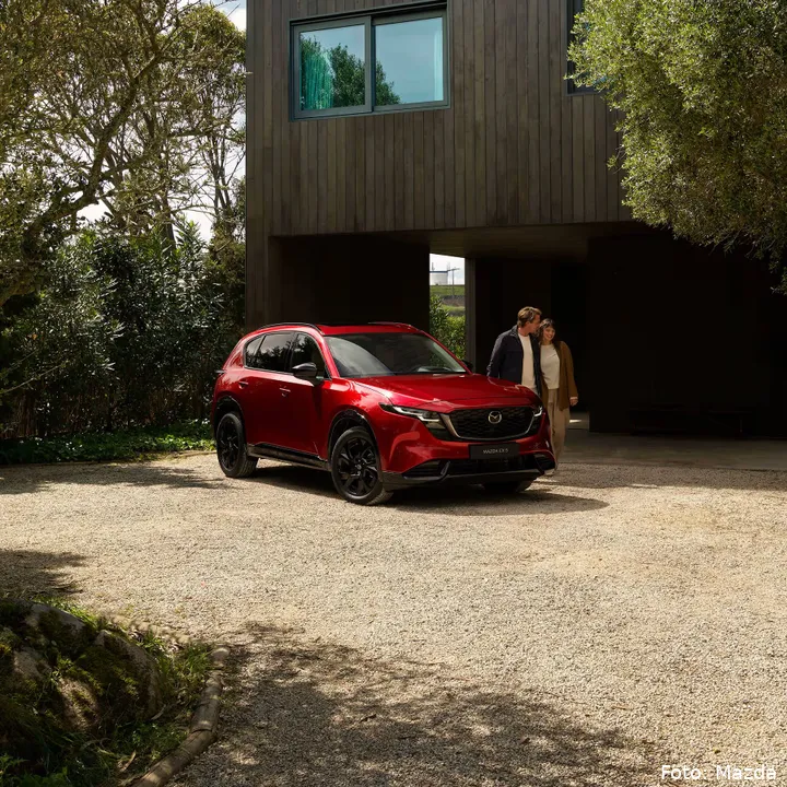 04-cx-5-gallery-cropped-image01-1800x1800