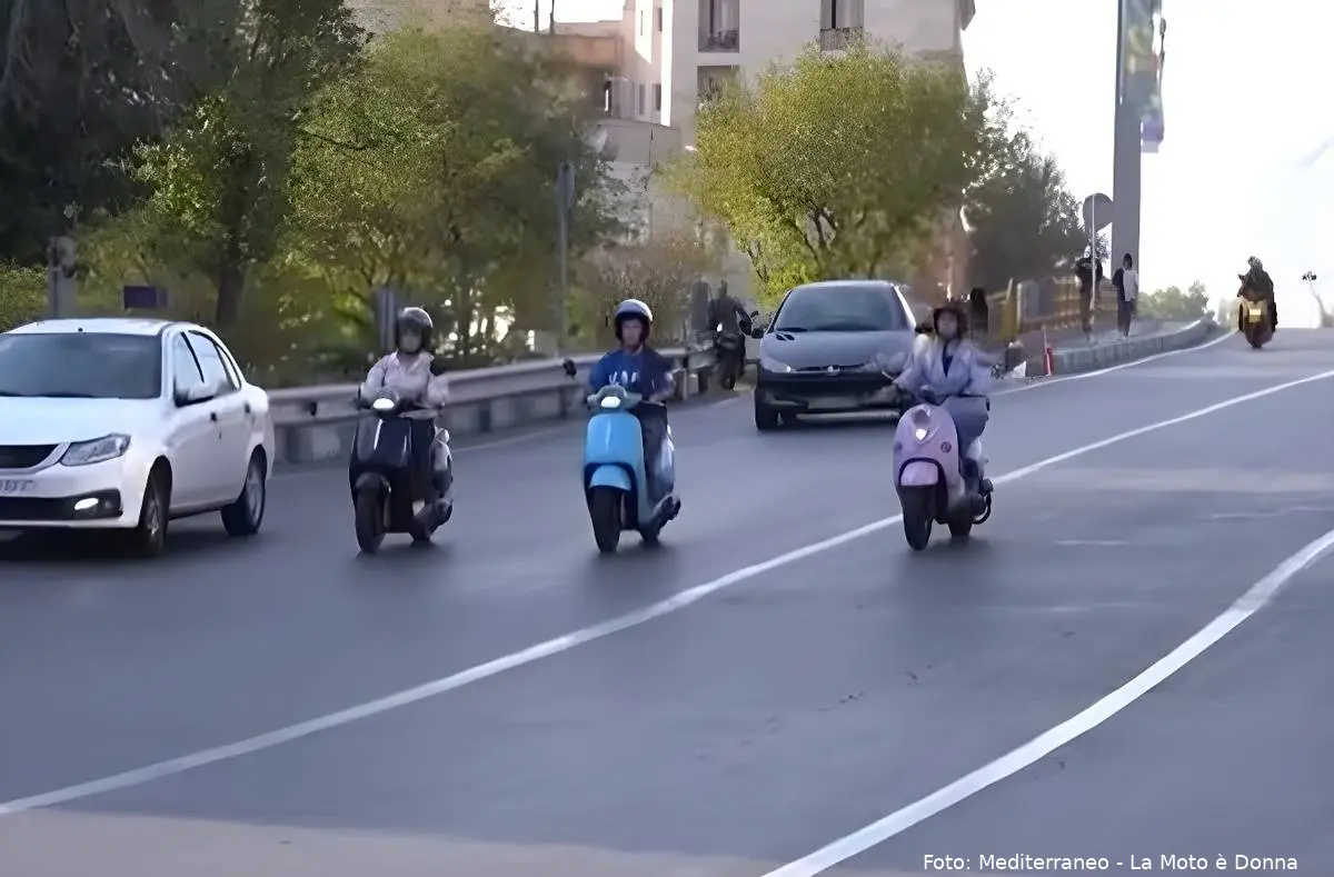 iran-moto