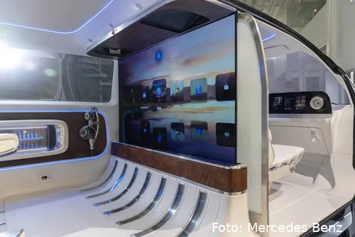 2025_MercedesBenz_VisionV_078