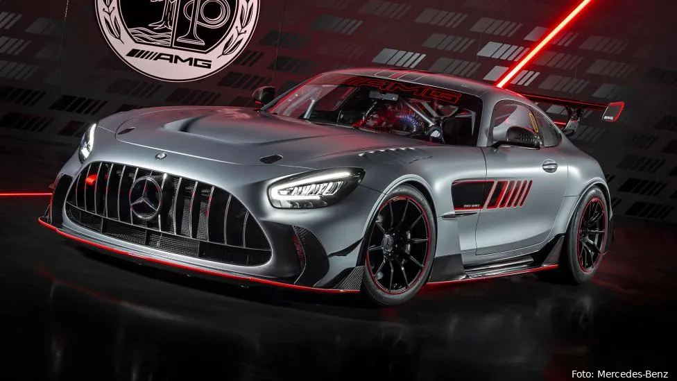 mercedes amg gt track series