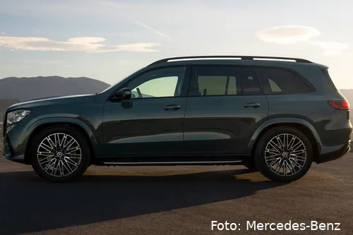 https___hypebeast.com_image_2026_03_31_2027-mercedes-benz-gls-class-adds-flat-plane-v-8-power-3