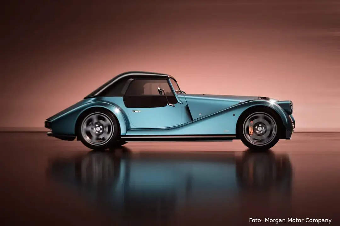 https___hypebeast.com_image_2026_04_23_morgan-supersport-400-power-bmw-engine-4