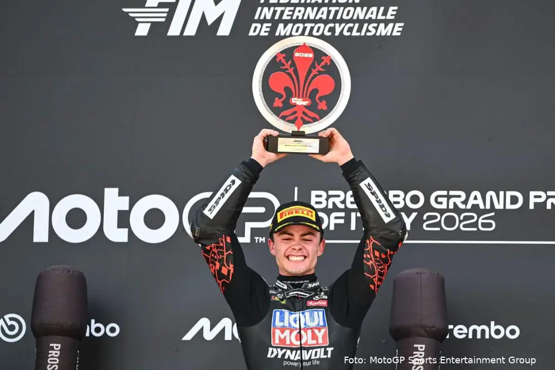 Manu Gonzalez pilota Moto2 festeggia la vittoria al Mugello