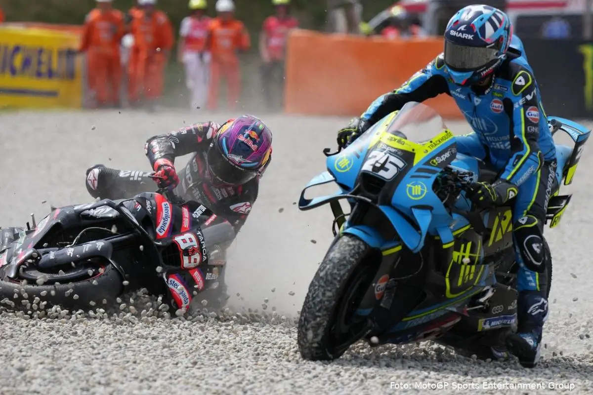 Incidente tra Jorge Martin e Raul Fernandez nella gara MotoGP a Barcellona, Catalunya