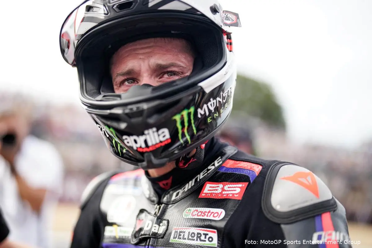 Marco Bezzecchi pilota Aprilia MotoGP