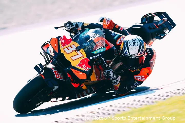 Pedro Acosta guida la KTM MotoGP al Red Bull Ring