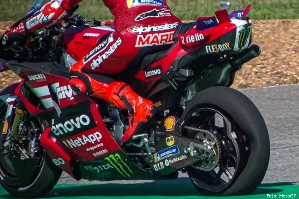 Marc Marquez pilota Ducati MotoGP nella gara a Buriram, Thailandia