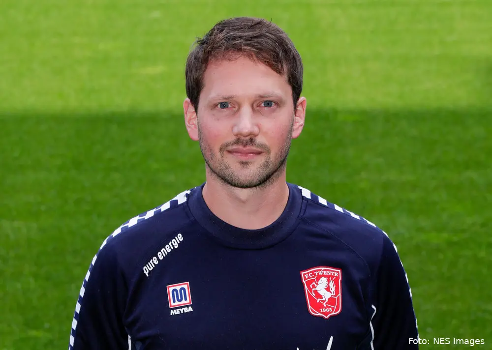 bart bruins teammanager fc twente 2021 2022