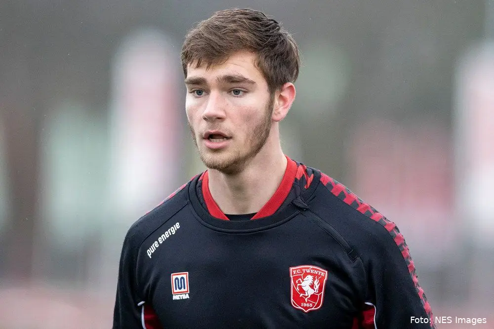 ennio van der gouw fc twente 2020 2021