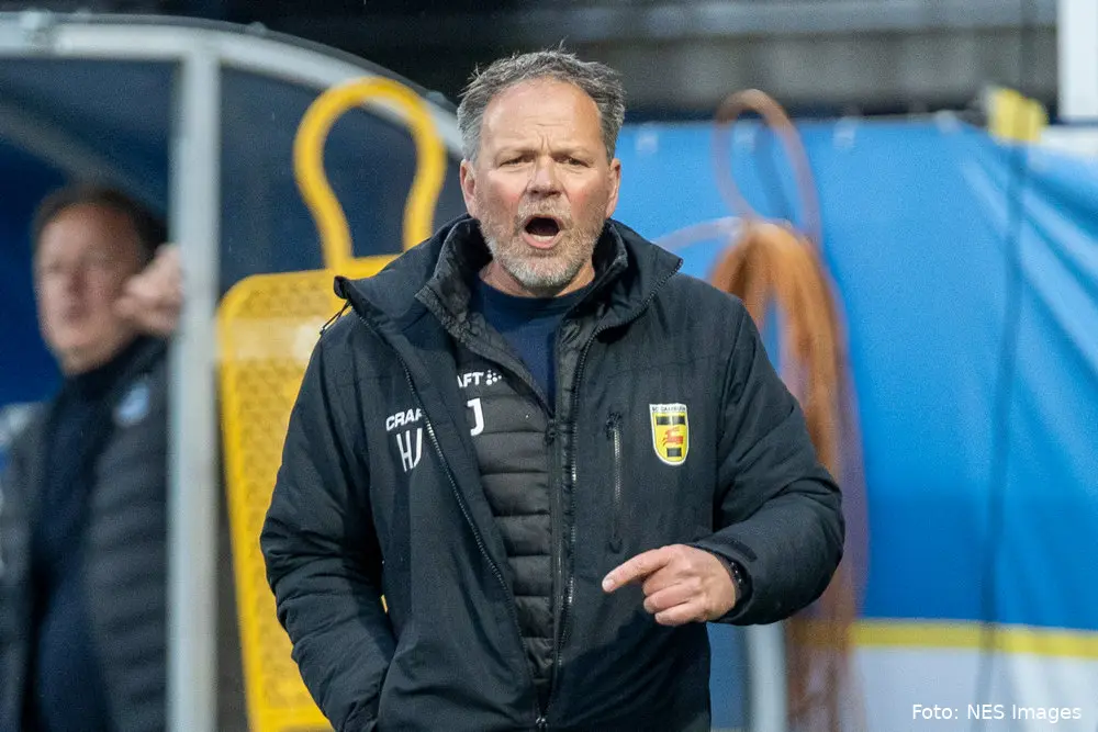 henk de jong trainer cambuur leeuwarden 2021