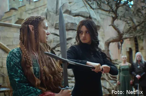 official-stills-from-season-4-of-netflix-the-witcher-v0-0r43a50ik1pf1 4