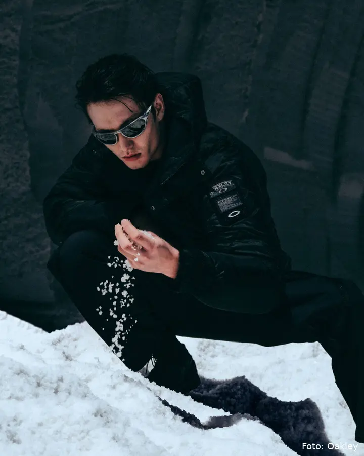 2. OAKLEY FW26 JACKETS &amp; FGL CAMPAIGN - FGL STEALTH JACKET 2.0