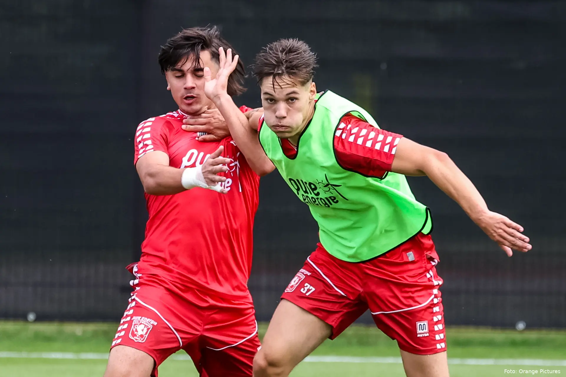 irakli yegoian thijs van leeuwen training fc twente