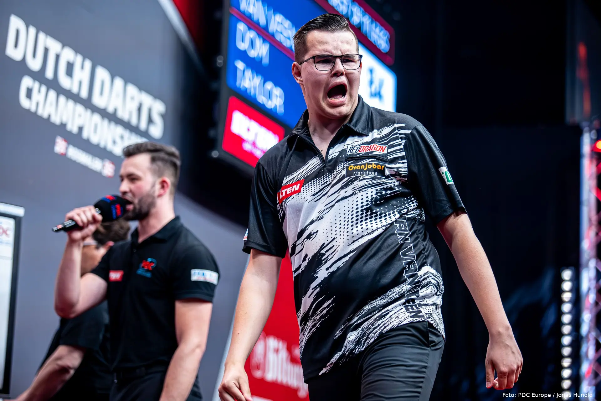 et7 van veen v taylor 2