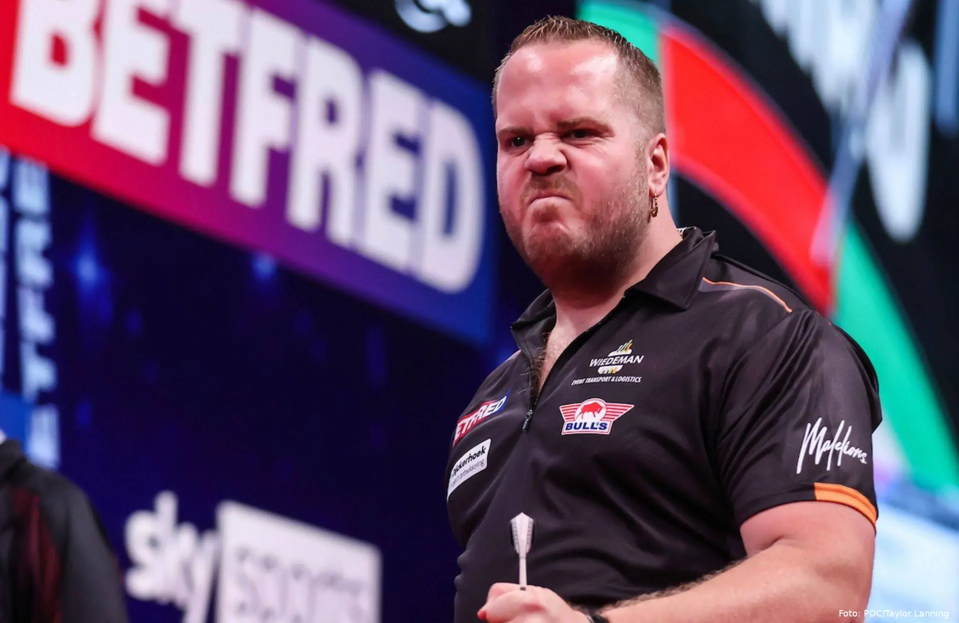 Dirk van Duijvenbode Matchplay