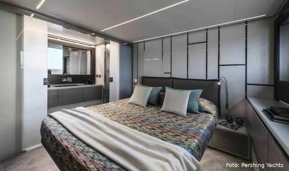 George-Russell-s-yacht-6294937