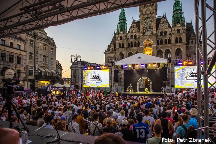 The Super Ball World Open 2024 setup at the Liberec town square in the Czech Republic - Picture by Petr Zbranek for the WFFA