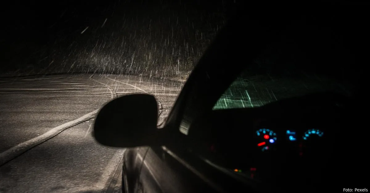s nachts rijden nachtblindheid auto autorijden