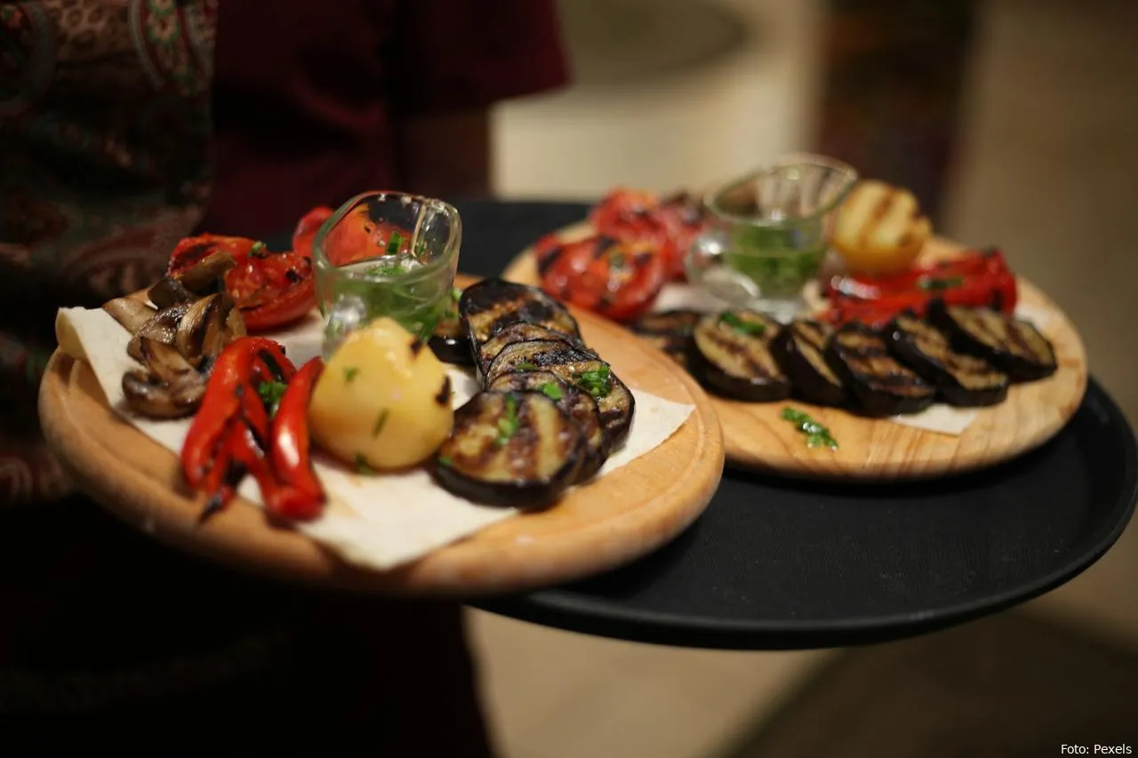 geroosterde groenten eten salade wintereten gerecht groenten