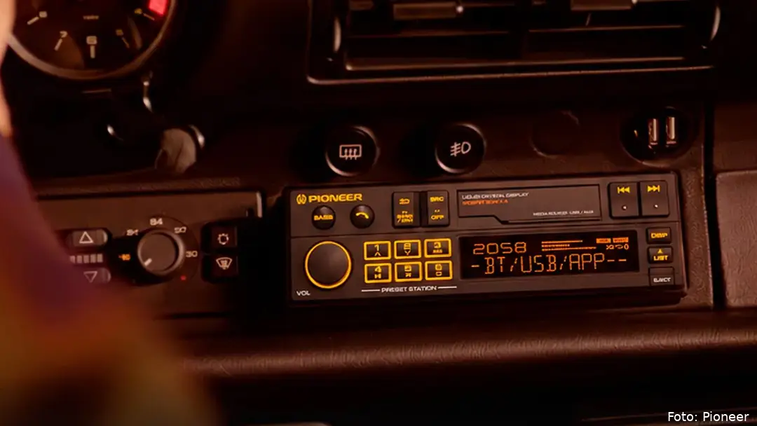 Pioneer-Head-Unit