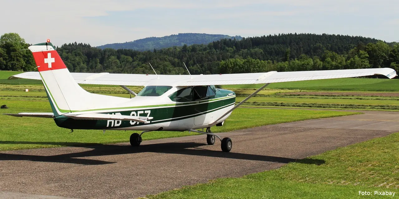 cessna 350209 1280