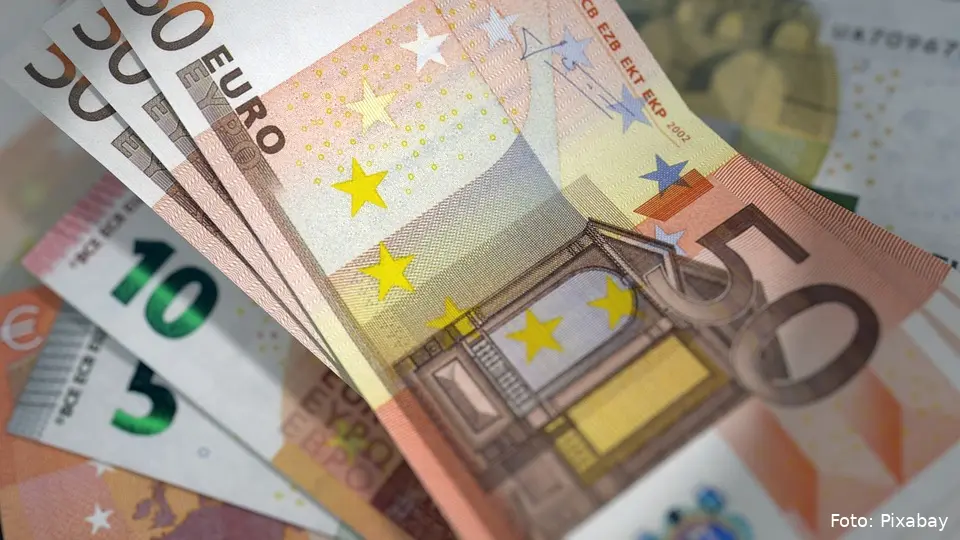 euro 1209803 960 720