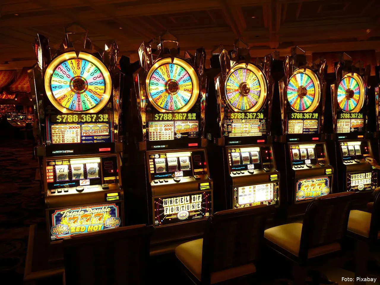 slot machine g075dfd84e 1280