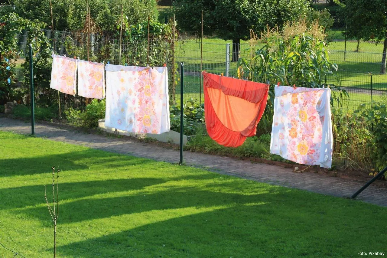 waslijn drogen wassen wasdraad buiten drogen