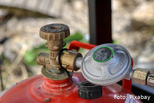 planet_fox-gas-5027704_1920