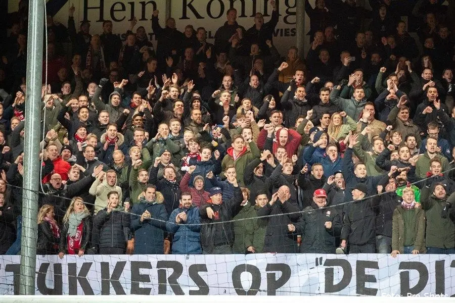 FC Volendam FC Twente 1400 Tukkers op de Dijk