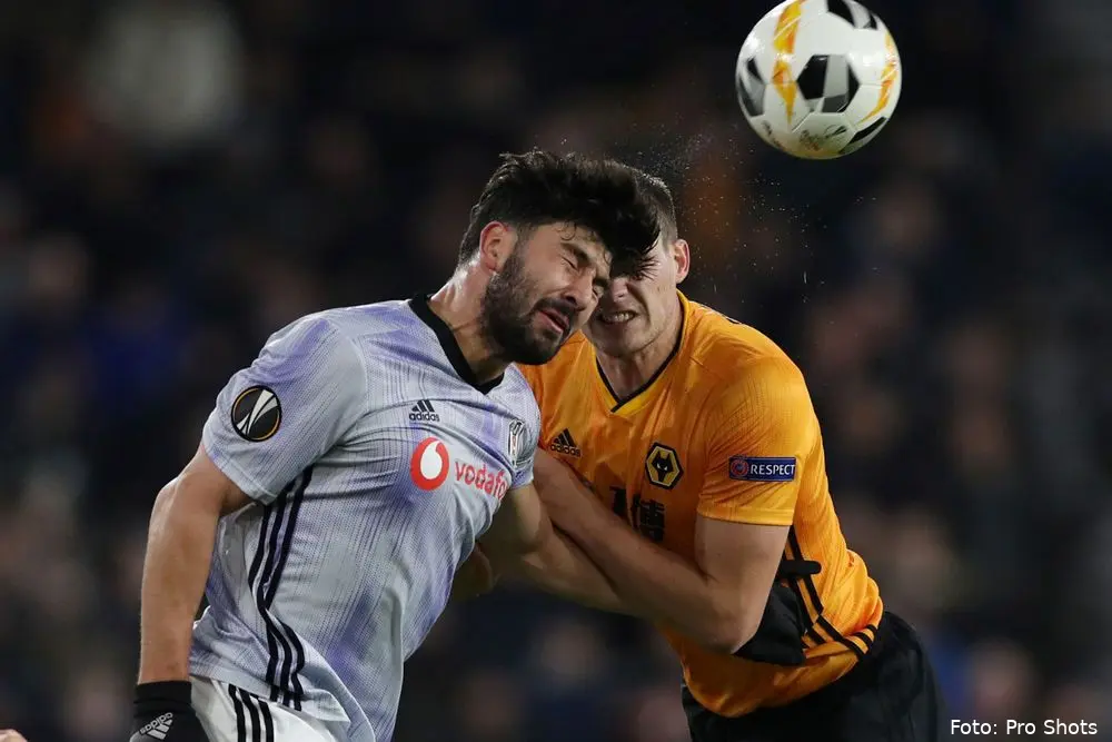 Güven Yalcin besiktas wolves 2019