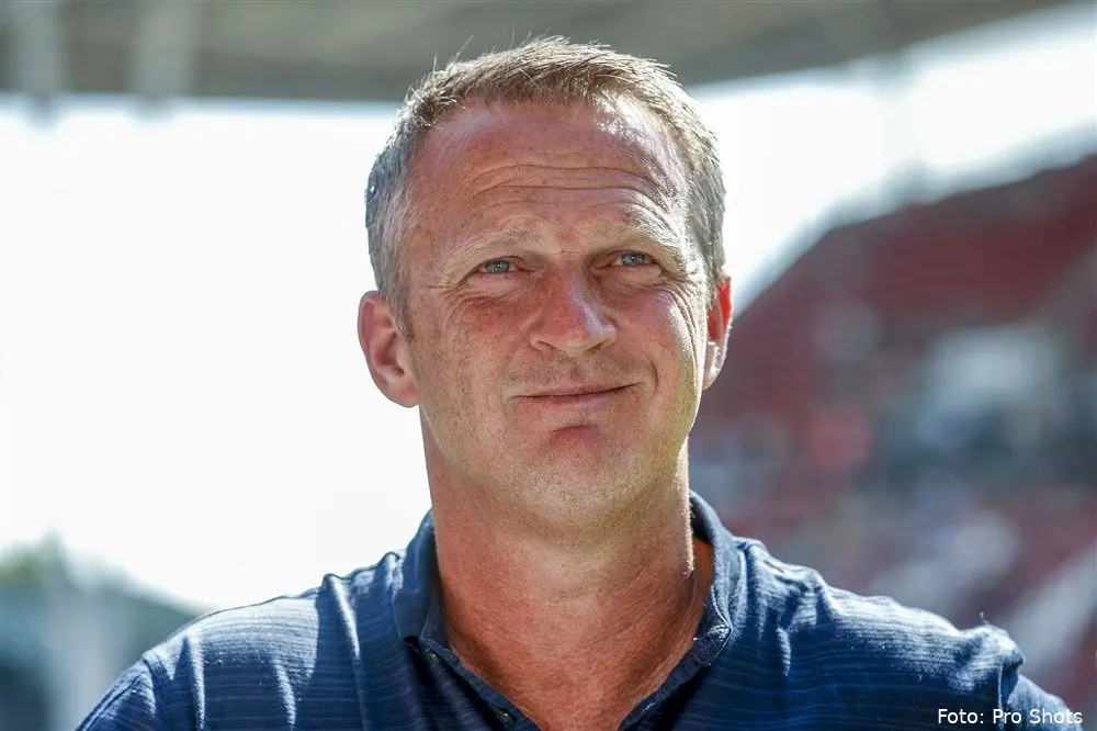 John van den Brom trainer FC Utrecht