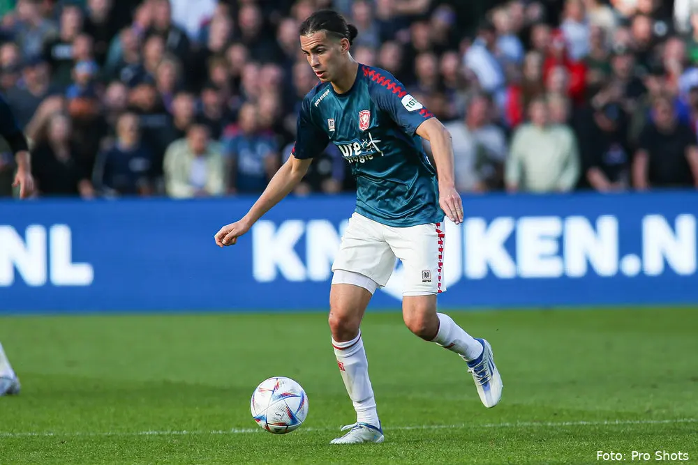 Ramiz Zerrouki Feyenoord FC Twente Kuip Seizoen 2022 2023