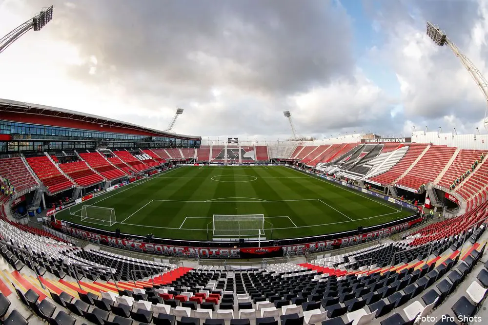 afas stadion az alkmaar dak ingestort dakramp