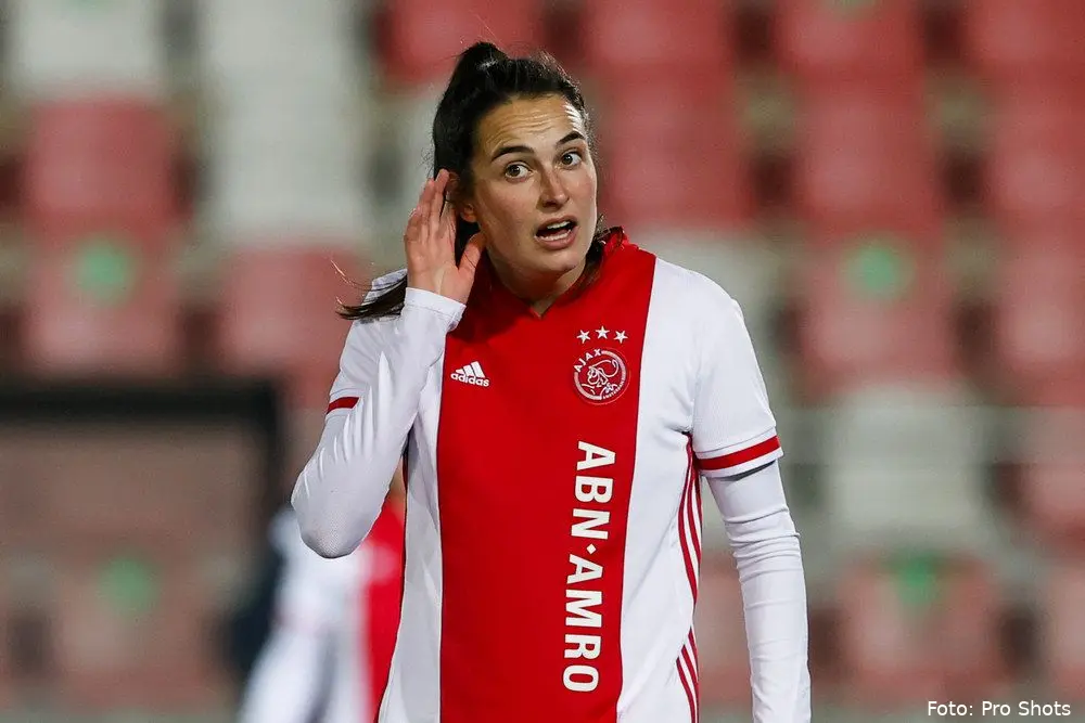 caitlin dijkstra verdediger ajax 2020 2021