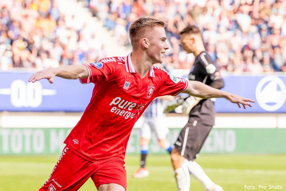 daan rots doelpunt heerenveen twente abe lenstra stadion 2021