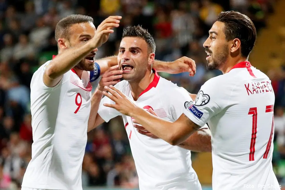 deniz turuc cenk tosun irfan can kahveci turks voetbalelftal turkije