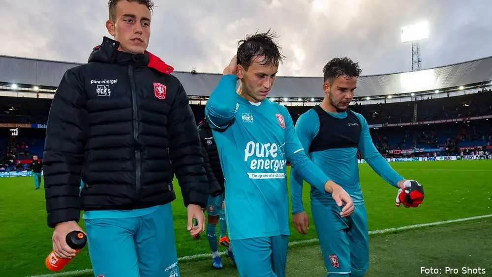 espinosa busquets verdonk feyenoord fc twente teleurgesteld 2019 2020