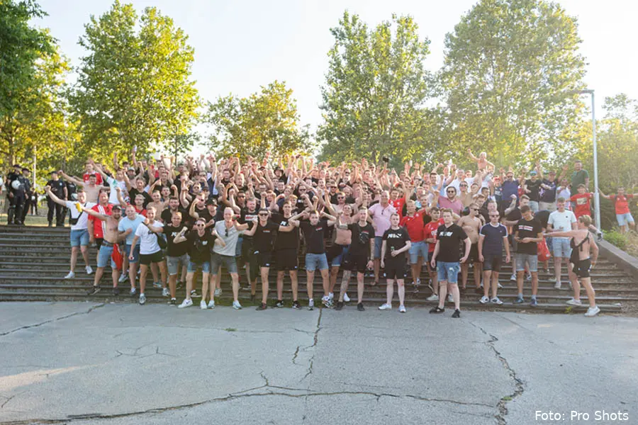 fc twente supporters fans belgrado fk cukaricki partizanstadion conference league 2022 2023