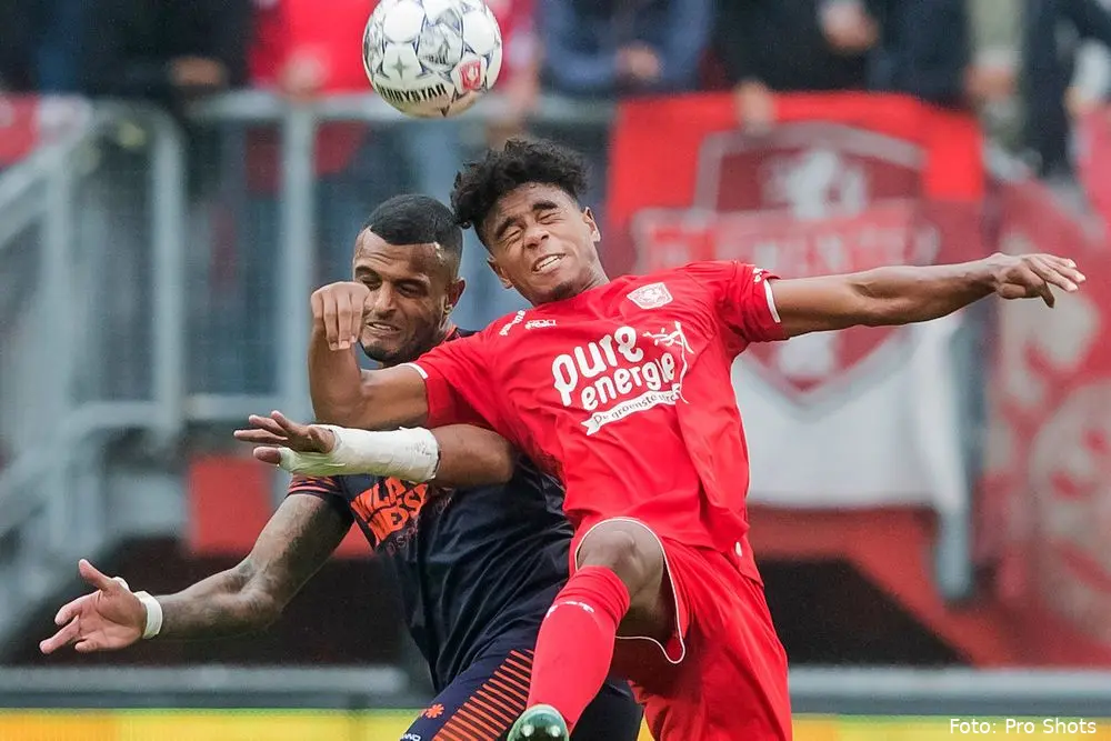 godfried roemeratoe fc twente duel psv 2019 2020