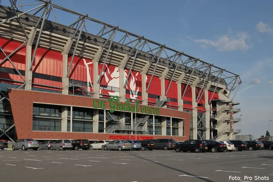 grolsch veste stadion fc twente 2014 parkeerplaats