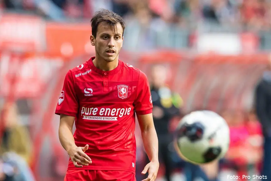javier espinosa fc twente top oss 2018 bal