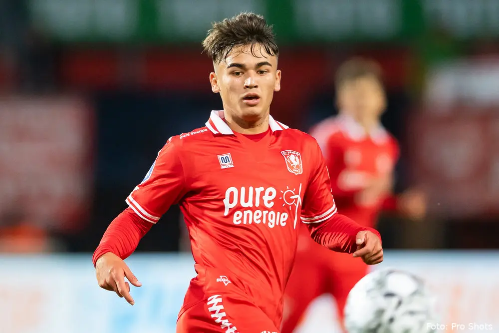 manfred ugalde twente psv grolsch veste 2021