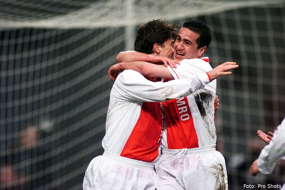 nikos machlas ajax 2001