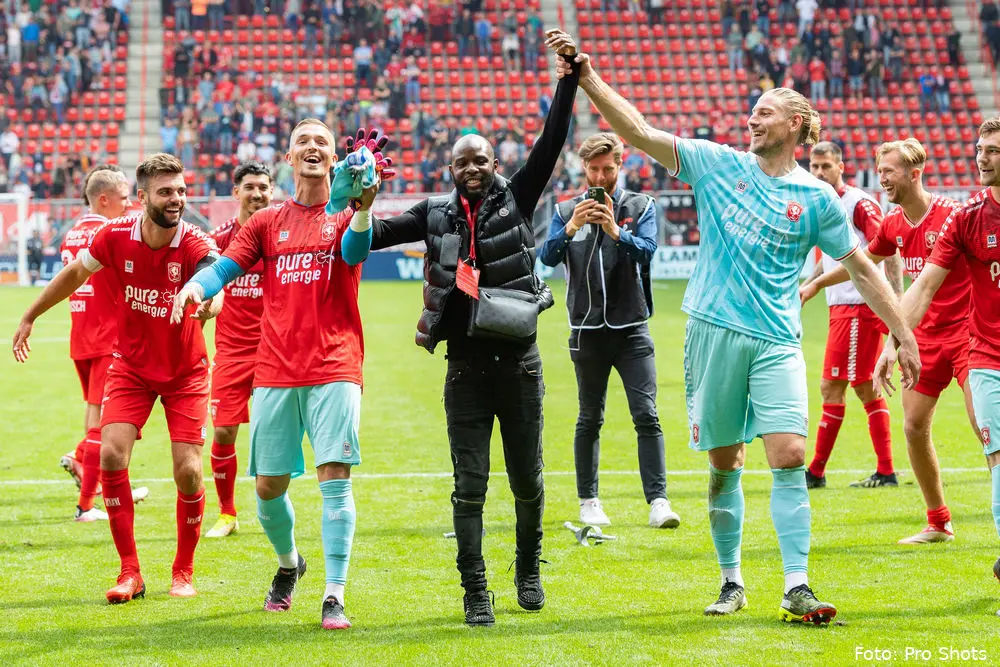 propper de lange lukoki unnerstall vieren groslch veste