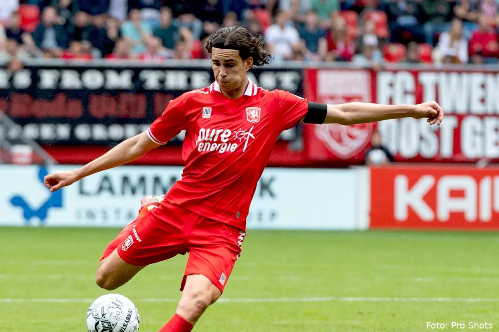ramiz zerrouki schot twente ajax 2021