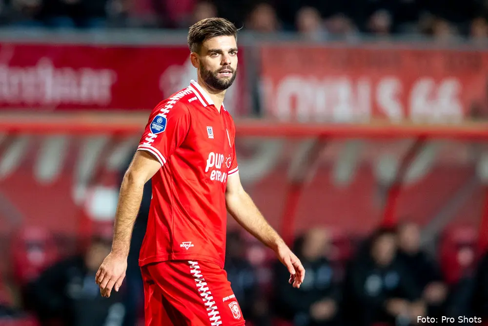 robin propper thuis veste rood shirt