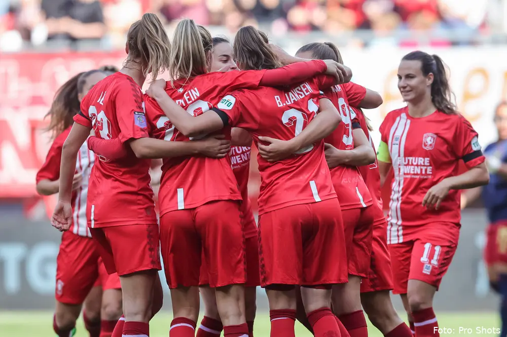 supercup 2022 vrouwen twente ajax doelpunt vieren