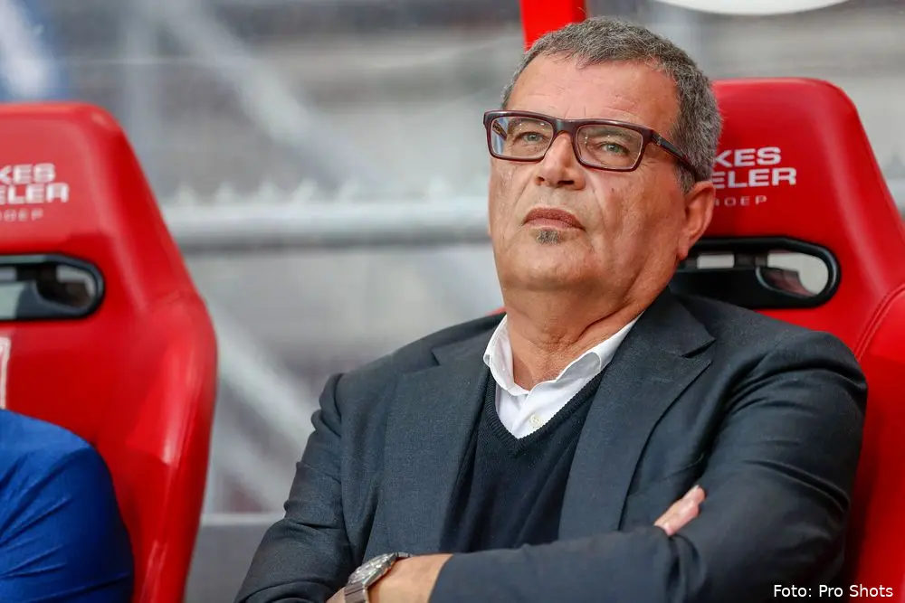 ted van leeuwen fc twente dug out 2019